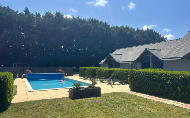 LOGIS Les Dineux Village