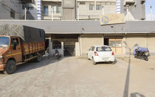 Goroomgo Padmavati Lodging  Aurangabad