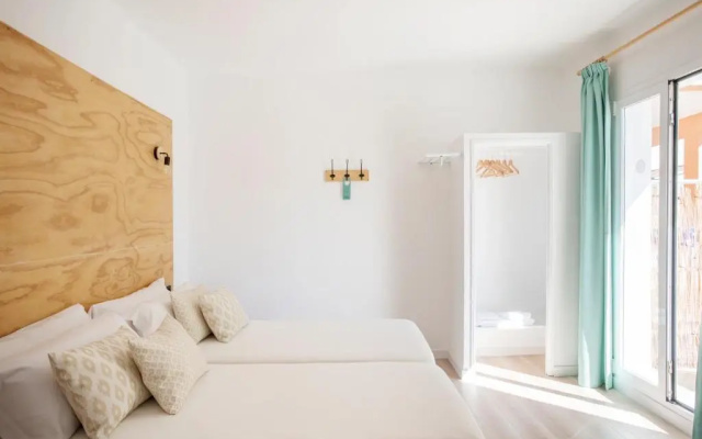 Forenna Hostel - Adults Only