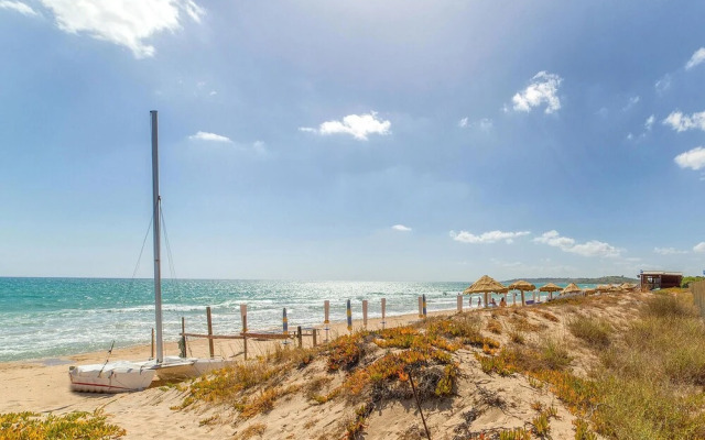 Awesome Apartment in Golfo Aranci With 2 Bedrooms