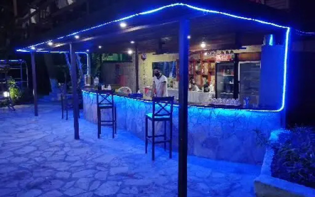 Mete Hotel