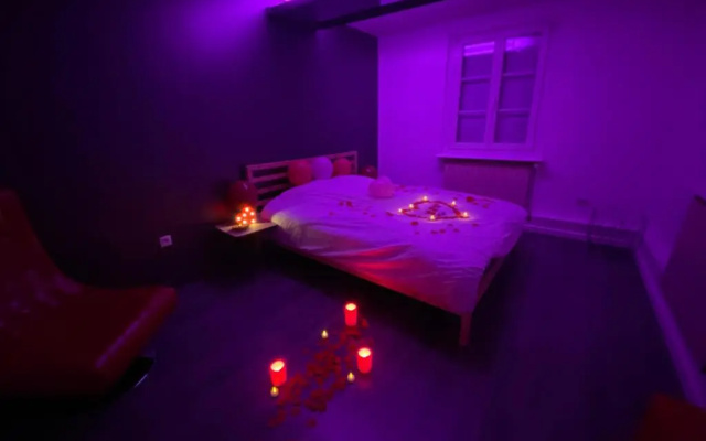 Evasion SPA Jacuzzi Sauna Home Cinema