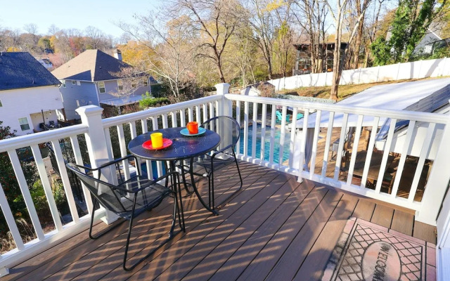 The Beltline Carriage Retreat in Midtown