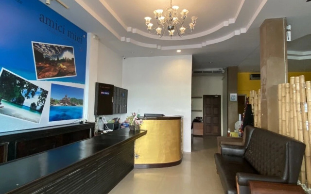 Lan Baanburi