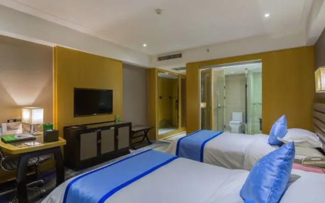 Ruineng CEO International Hotel (Hefei South Railway Station Leijie  Street)