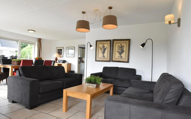 Luxurious holiday villa at lovely location in Zeewolde, Flevoland