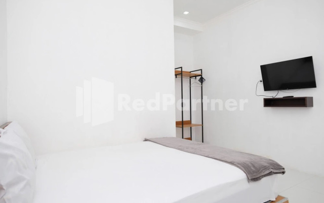 Niti Stay Syariah near Stasiun Wates RedPartner