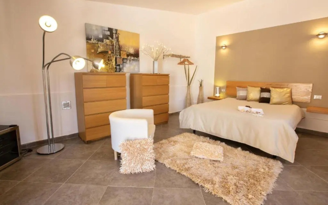 Villa Chloe
