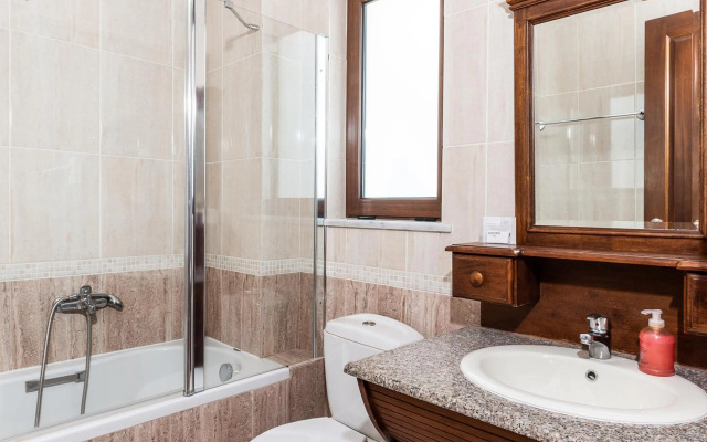 Geraniotis Hotel & Resort