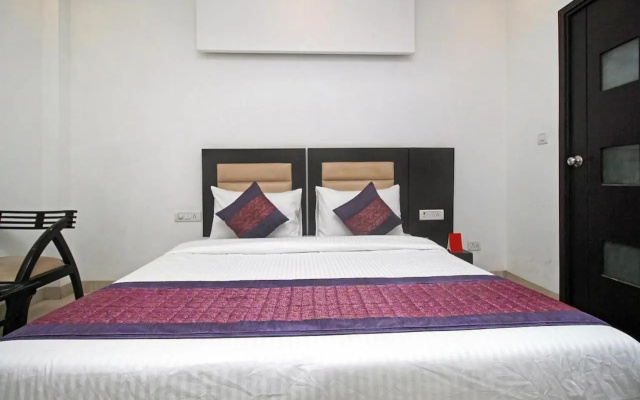 Fabhotel Arihant Inn