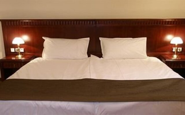 Hotel Downtown Ski & Spa, Bansko Банско комната для гостей