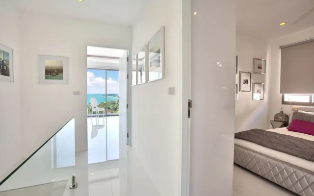 Villa Latitude 9
