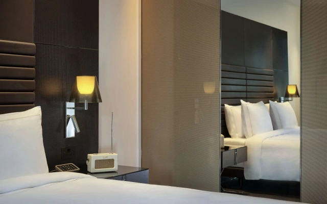art'otel London Hoxton