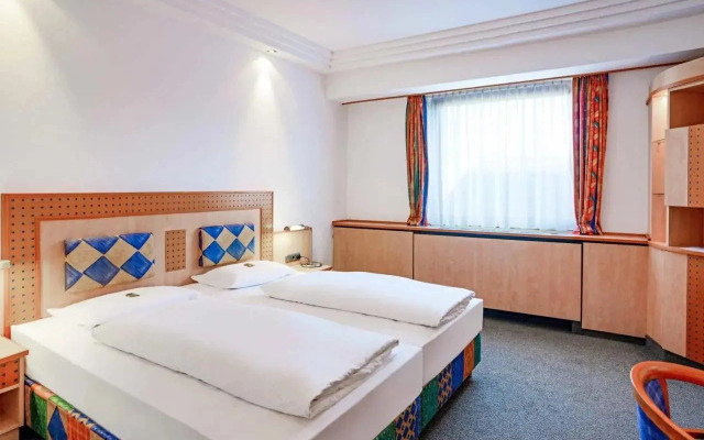 TOP Kongresshotel Europe