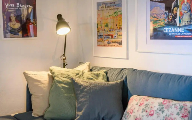 Lilie House