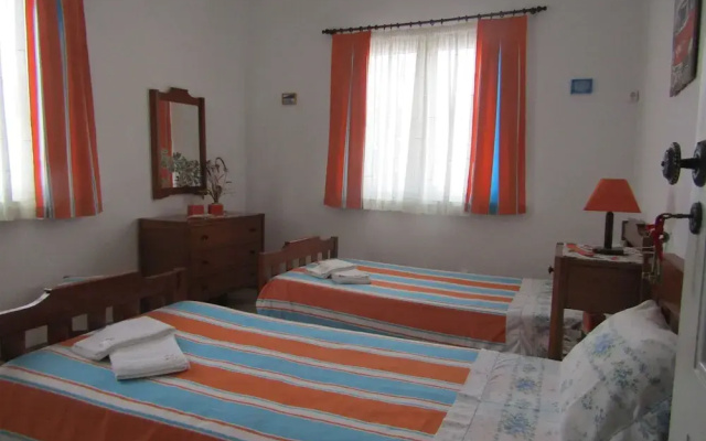 West Coast Surf Hostel