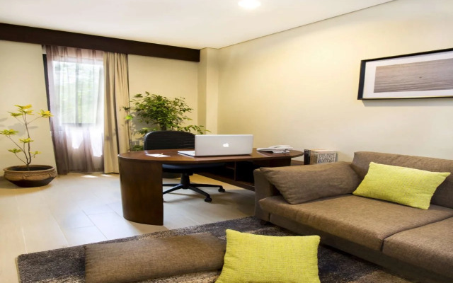 PrimeBiz Hotel Karawang