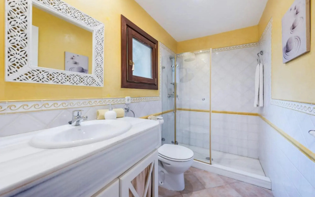 Beautiful Holiday Home In Alcudia With Pool