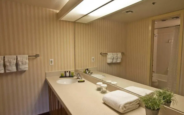 Embassy Suites Phoenix North