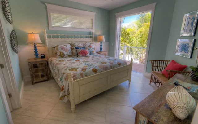 Antigua Bay Apartment 5