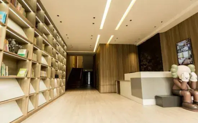 Durbert Darhan Hotel