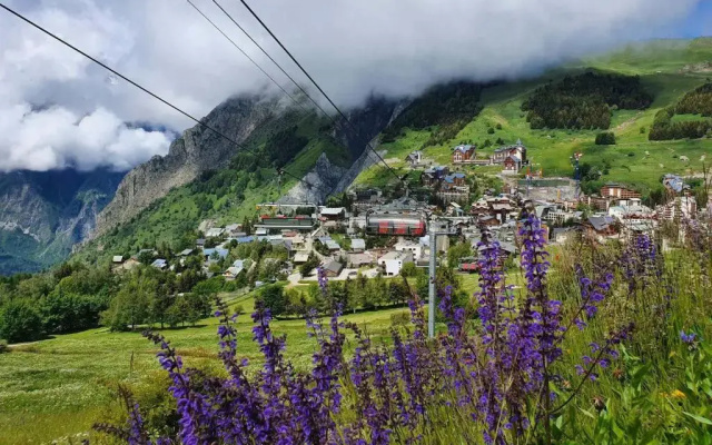 Appartement Les Deux Alpes, 1 pièce, 4 personnes - FR-1-348-229