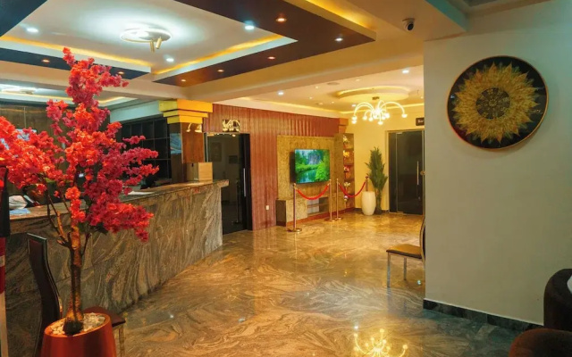 Rolarz Resorts & Hotel