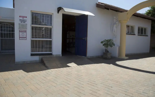 Xaviera Guest House