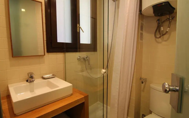 Bcn2stay Apartments