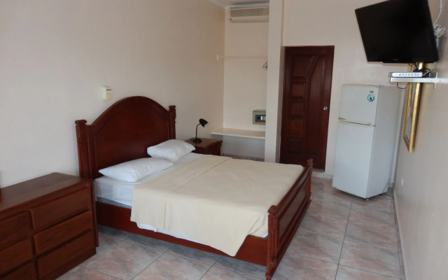 Hotel Garant & Suites