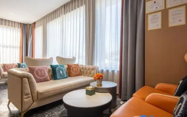 Starway Changchun Silicon Valley Street Zhongshang World Hotel