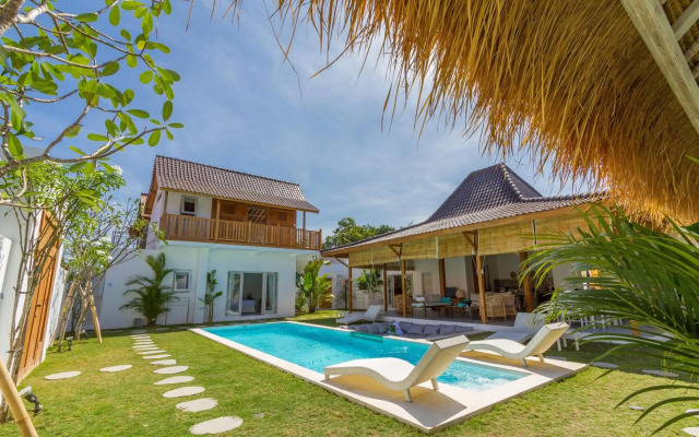 Villa Opaline