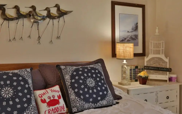 Mutiny Bay Condo