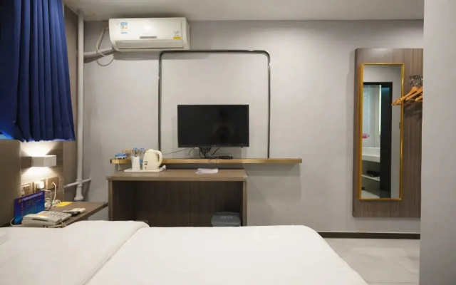 7 Days Premium Hotel (Beijing Shilihe Subway Station Juanzhijia)