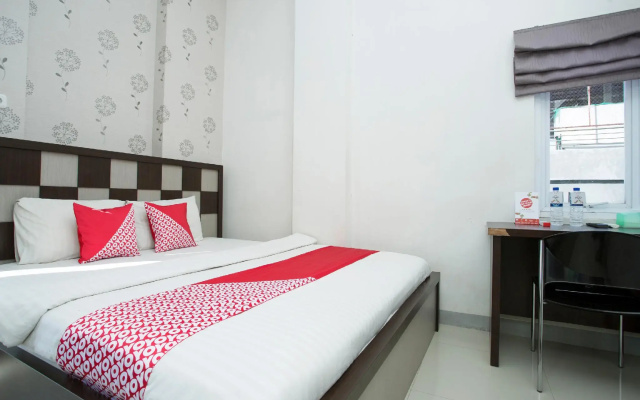 OYO 819 Bumi Mas Guest House
