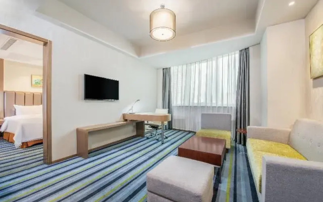 Отель Holiday Inn Express Hefei Huaihe Road