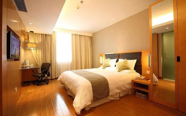 All Seasons Hotel