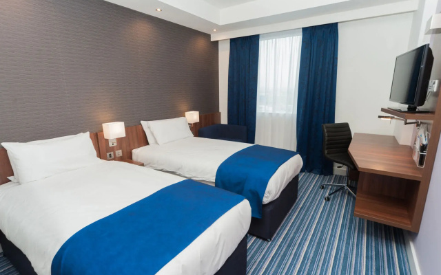 Holiday Inn Express Aberdeen Airport by IHG