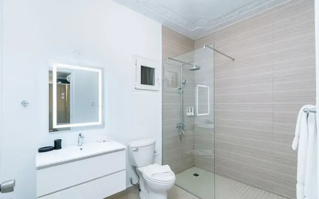 Across From Beach 1br- Sunset Suite Malmokbeach