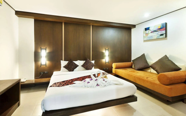 Ratana Hotel Chalong