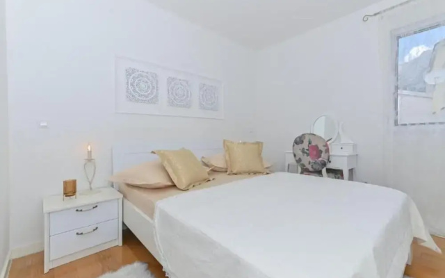 Apartment Hani 2
