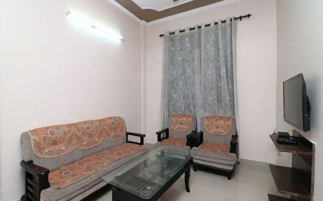 OYO 17064 Home Spacious 2BHK Naukuchiatal