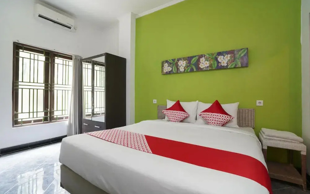 I Love Grass by OYO Rooms