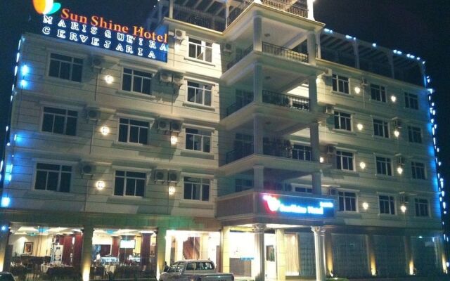 Sun Shine Hotel вид на фасад