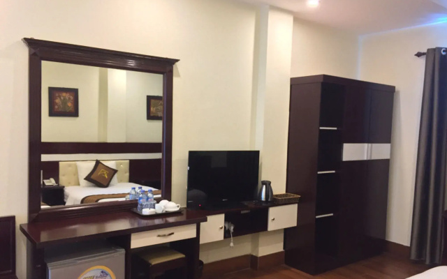 Maris Boutique Hotel