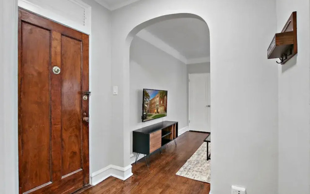 Adorable 1BR Apartment in Evanston