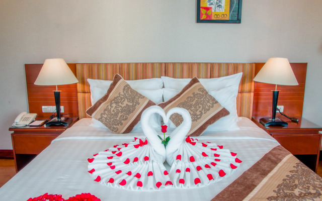 Отель KiN Hotel Thi Sach Edition