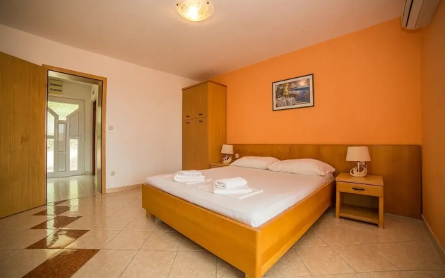 Apartments Ana I