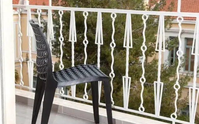Apartment with Lovely View At Kolonaki
