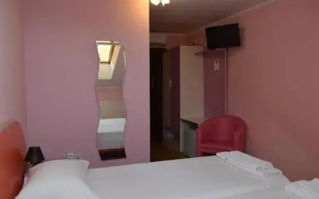 Hotel Martisorul